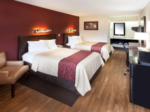 Red Roof Inn PLUS+ Philadelphia Airport