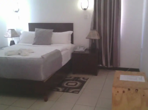 Mikelele Motel