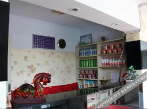 Jinjuli Hostel(烟台近距离旅馆)