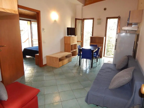 N186 - Numana, nuovo bilocale con piscina