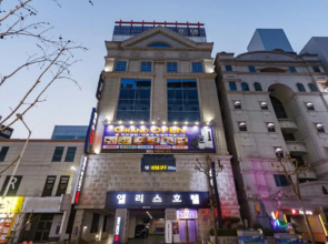 Gwangju Sangmu Alice Business Hotel