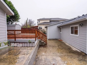 Emerald City Getaway Cozy Guest House in South Seattle!
