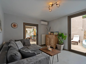 Casa Sofia Apt#1