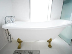 Отель The Screen