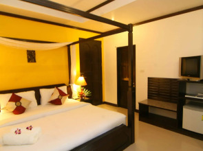 Sand Sea Beach Resort