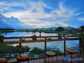 Puzhehei Keep The Times Boutique Lake-view Inn