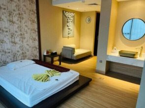 Ramee Dream Hotel Downtown