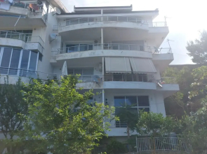Bral Currila Peaceful Beachfront Apt