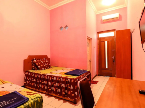 Joglo Family Hotel & Homestay