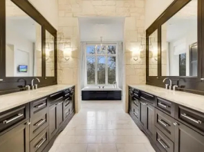 The Arrive Sapphire Home