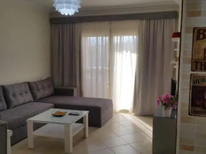 Sunny Lakes Resort Apartments - Adults Only