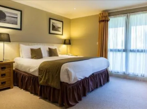 Cameron House Detached Lodge L80