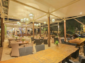 Jambuluwuk Oceano Resort Gili Trawangan