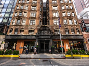 Отель Amsterdam Court