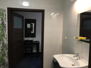 Baza Hotelowa Nowe Horyzonty