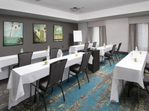 Hampton Inn Miami - Airport East, FL