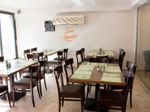 Golden Beach Hotel Tel Aviv