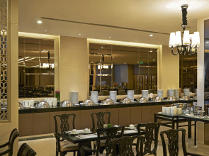 Mandarin Hotel Managed by Centre Point