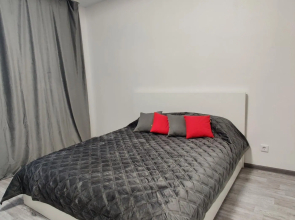 Sleep at home on 45/1 Universitetskaya Street