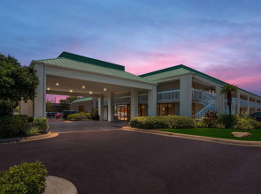 Best Western Flagship Inn