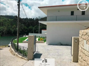 Ermal House