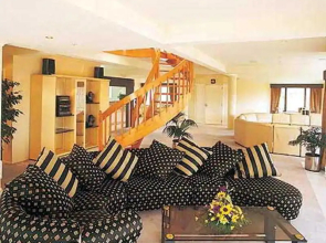 Chateau Blanc Suites