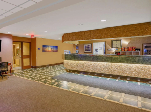 Days Inn by Wyndham Niagara Falls Lundys Lane