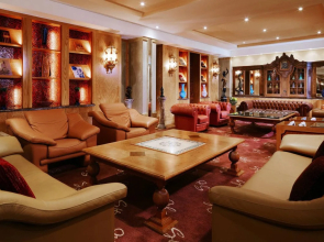 Grand Hills, a Luxury Collection Hotel & Spa, Broumana