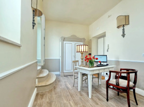 Bellezza al Colosseo B&B and Apartments