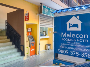 Room in Guest Room - Malecon Premium Plus