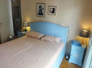 An apartment for 2-4 friends.