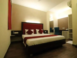 Status Club Business Hotel