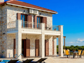 Villa Traditional 1