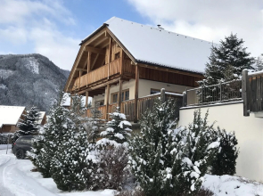 Upscale Chalet In Mauterndorf With Sauna And Ski Storage