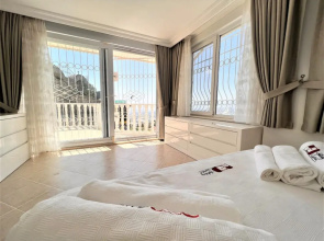 Dazzling Villa With Private Pool in Alanya