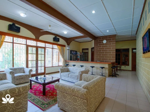 Tobana Pejaten House