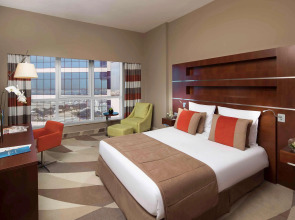 Отель Novotel Dubai Al Barsha