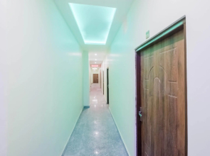 OYO 78885 Hotel Holiday