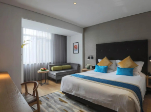 Yitel Collection Shenyang Sanhao Street