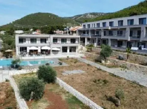 Amazing Rachoni Hotel