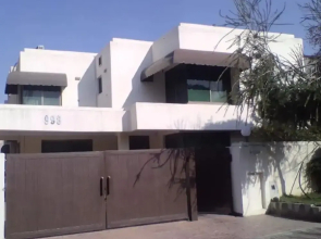 Safari Club 3 Bahria Town