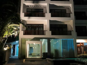 Randiya Sea View Hotel