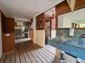 Playa 506 Beachfront Hostel