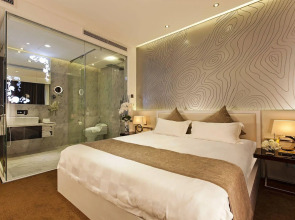 Signature Boutique Hotel