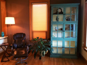Geneva Garden Bungalow - Two Bedroom Home