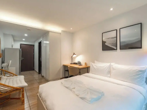 Peaceful Stay Pool Sauna Walk town C221