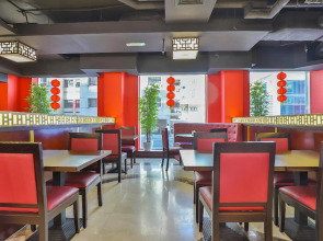 Sun And Sands Downtown Hotel