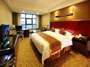 Penglai Huaxi Hotel