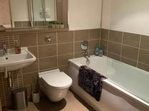 Merchant City Luxury 2 Bedroom Apartment with Secure Parking Available on Request