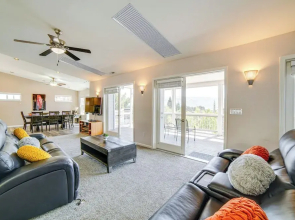 Lakeport Home w/ Stunning Lake & Mountain Views